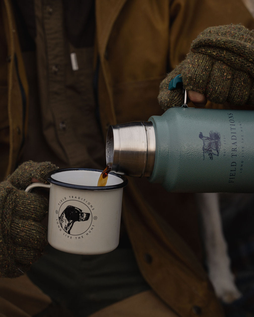 Field Traditions Vintage Enamelware Cups - Set of 4