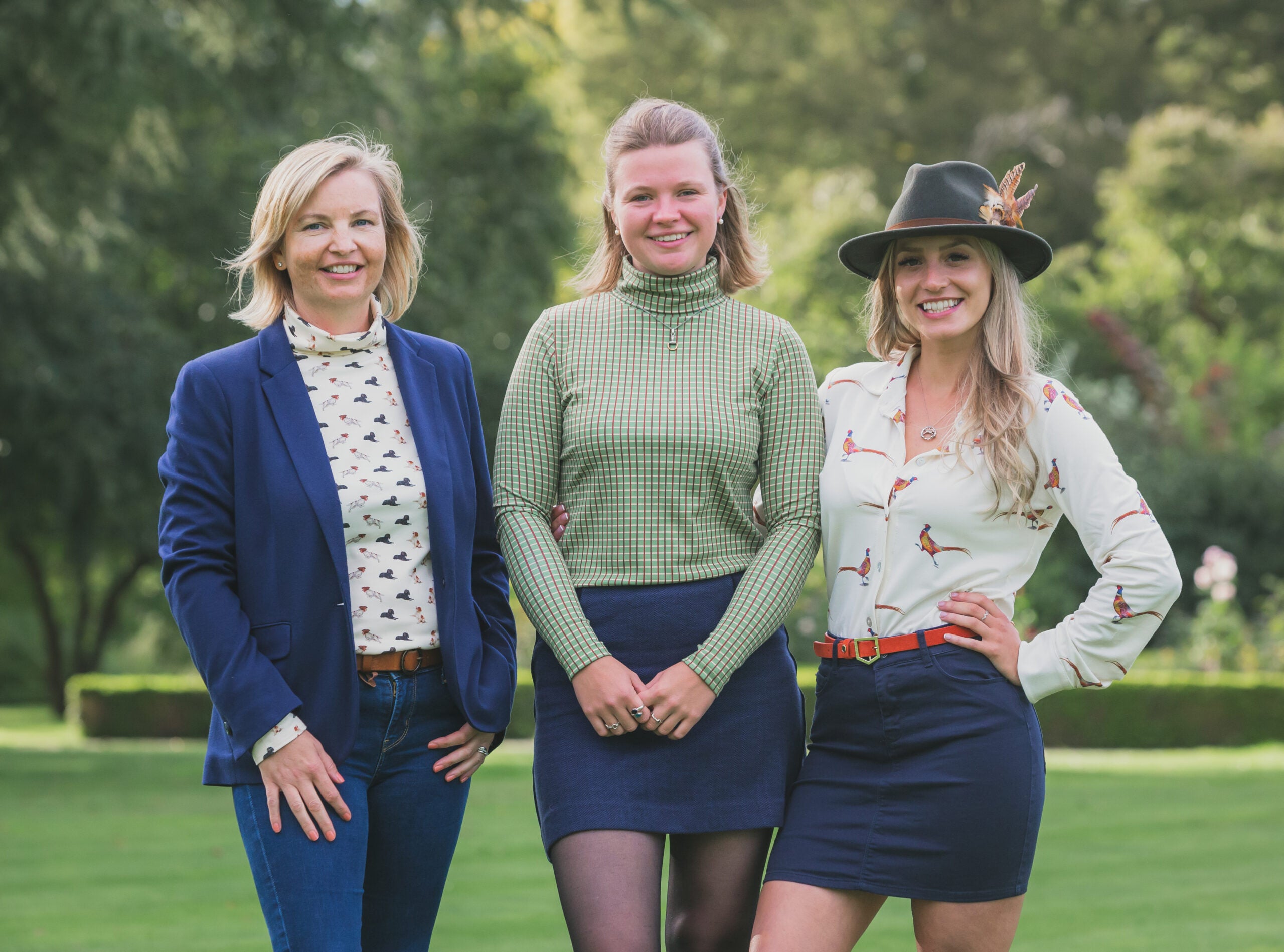 Casual Blouse with Pheasant Graphic