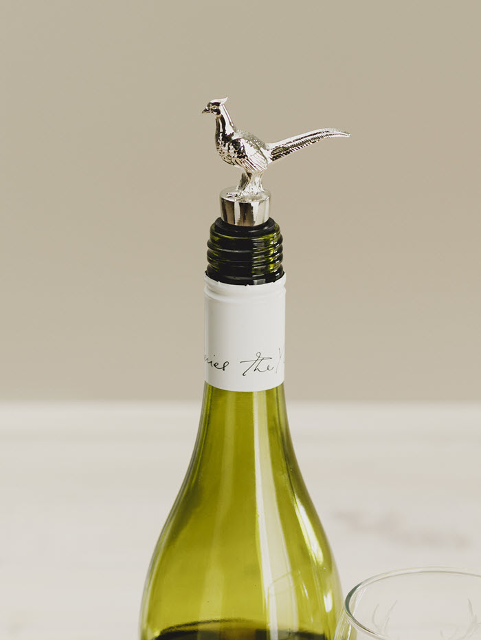 Stainless steel pheasant bottle stopper with durable seal, ideal for preserving wine freshness