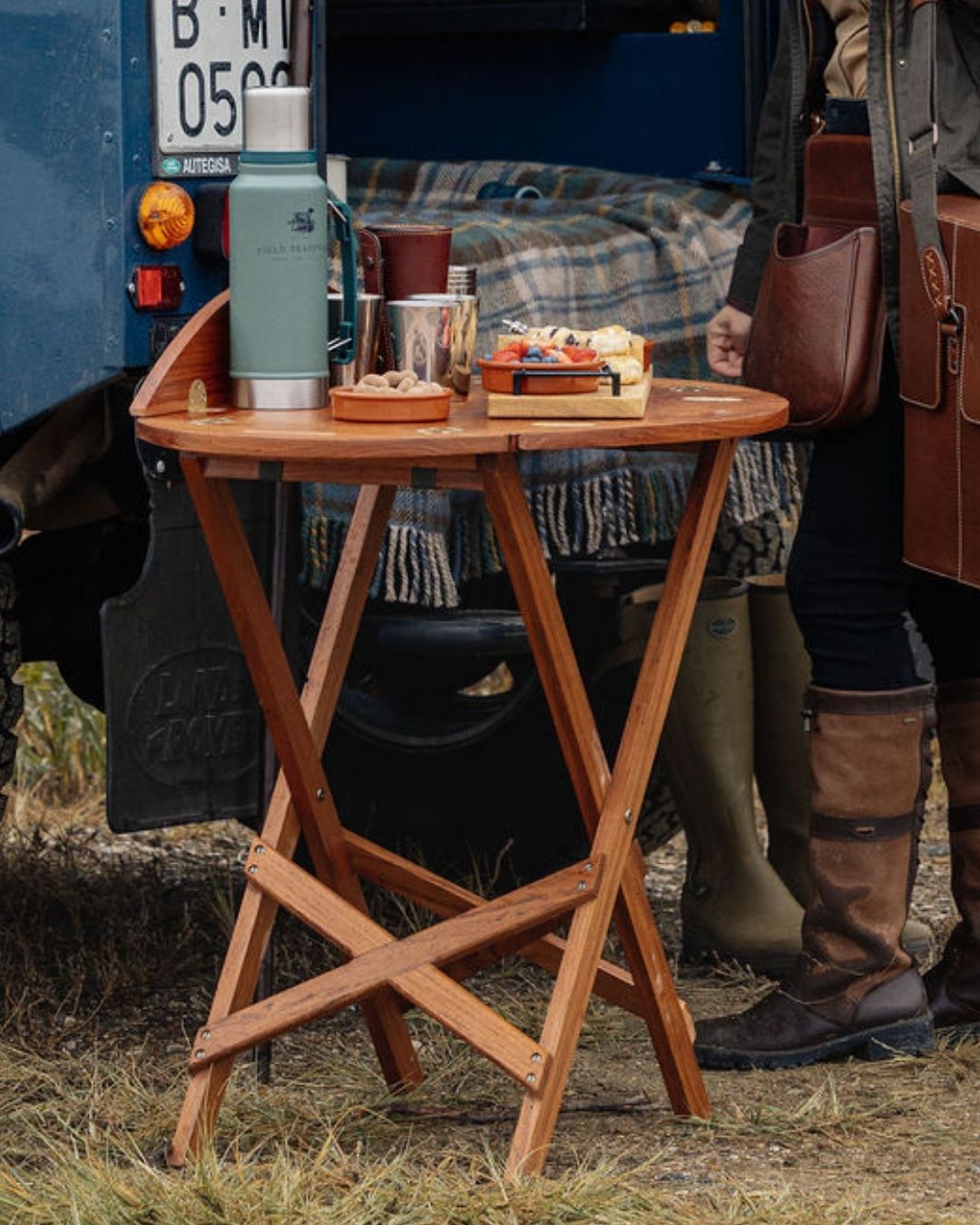 Safari Camp Butler's Tray Table