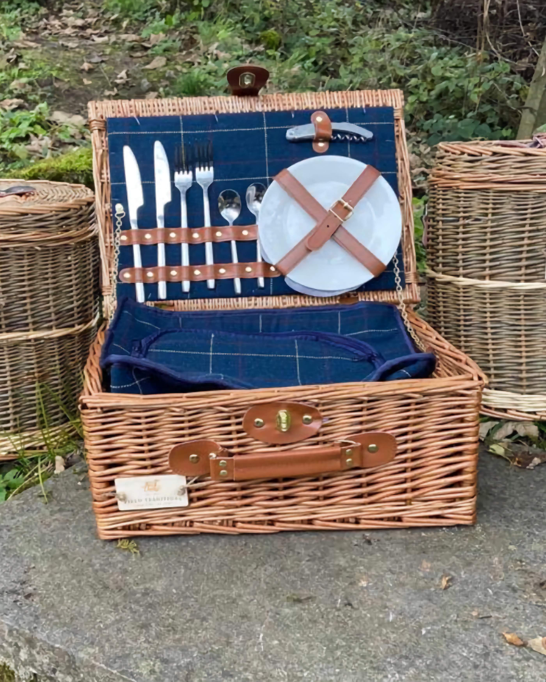 2 Person Dark Blue Picnic Hamper