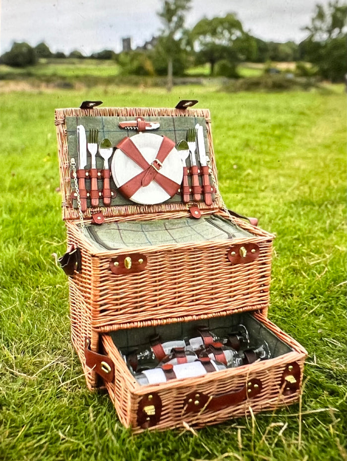 Luxury green tweed picnic hamper with wine drawer, perfect for 4-person gatherings