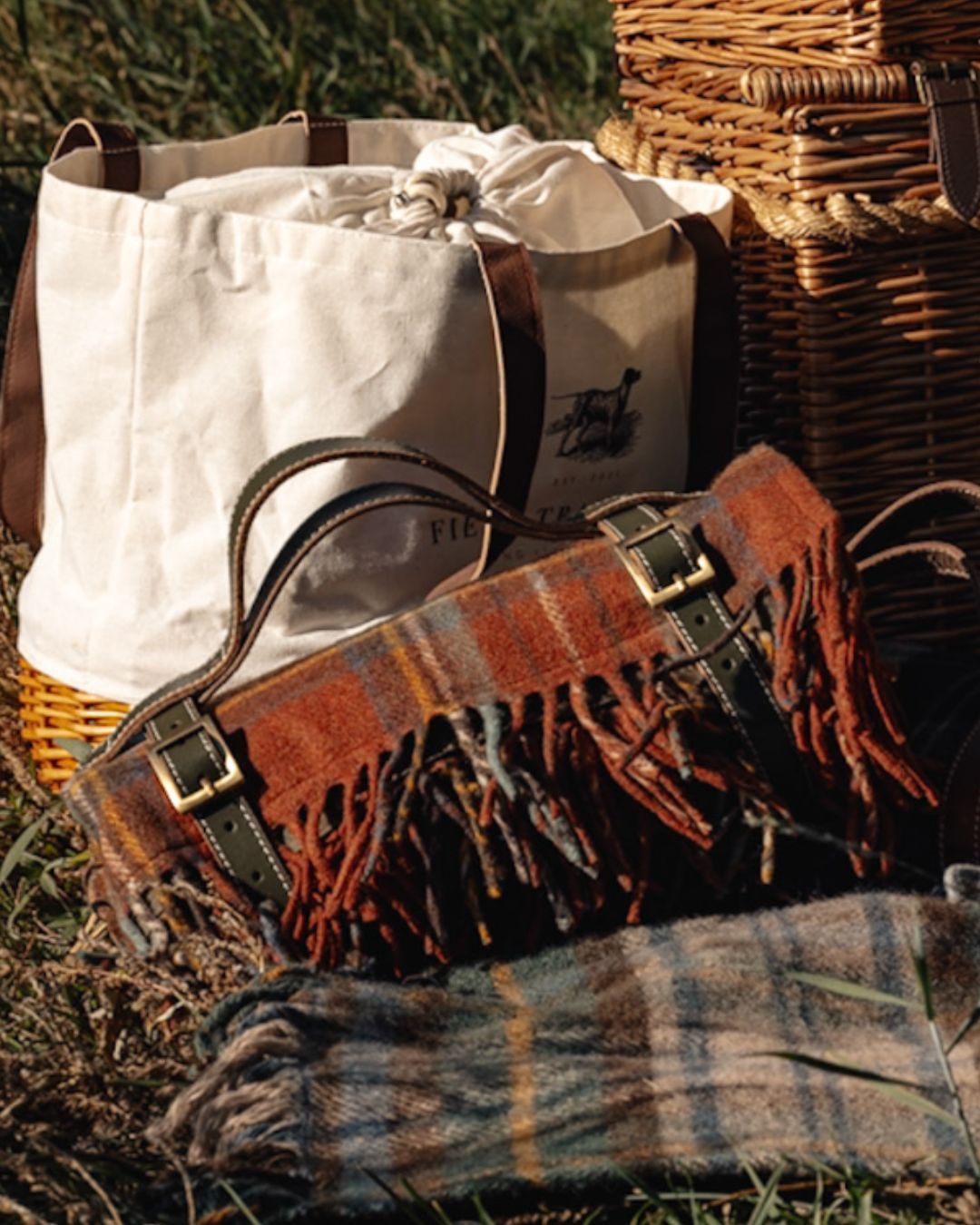 Stewart Royal Antique Tartan Recycled Wool Picnic Blanket with Carrier