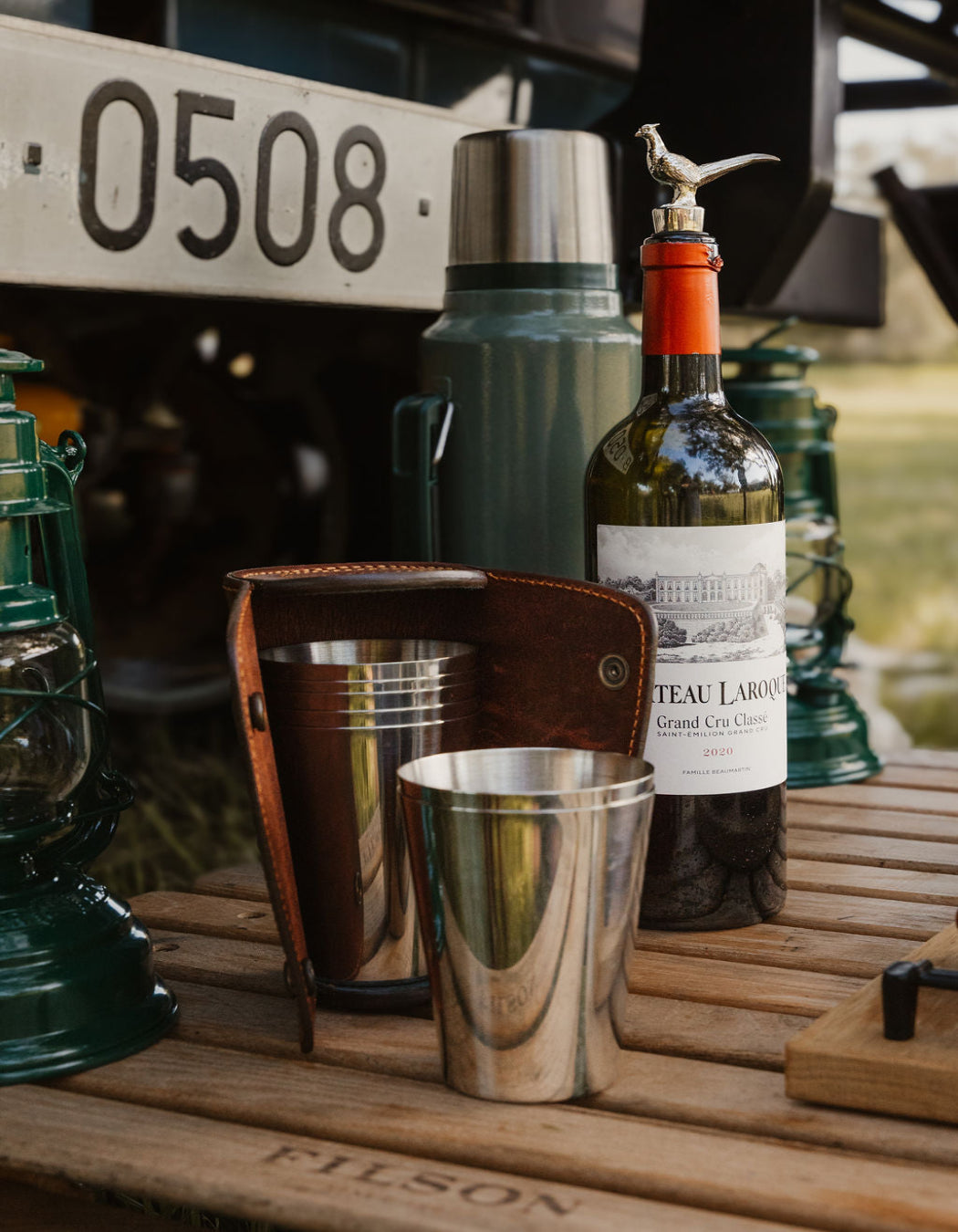 Field Traditions 8 Cup Leather Snap Case