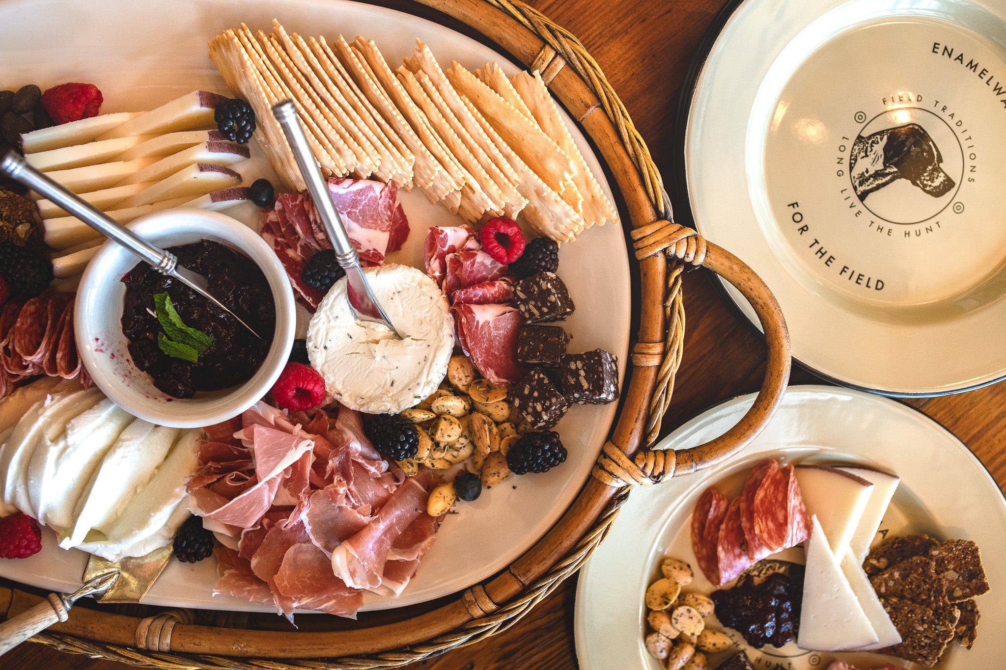 Field Traditions Enamelware Set of 4