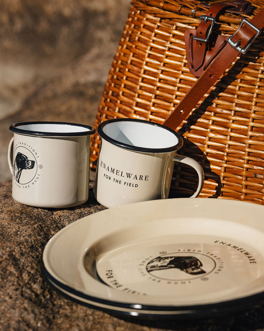 Field Traditions Enamelware Plates - Set of 4